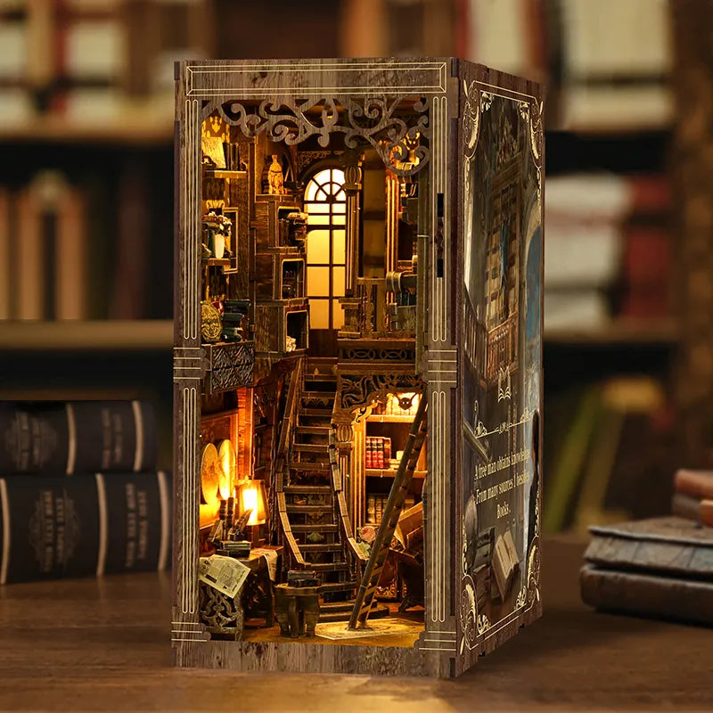 Book Nook – La Salle des Collections Anciennes — vue 8