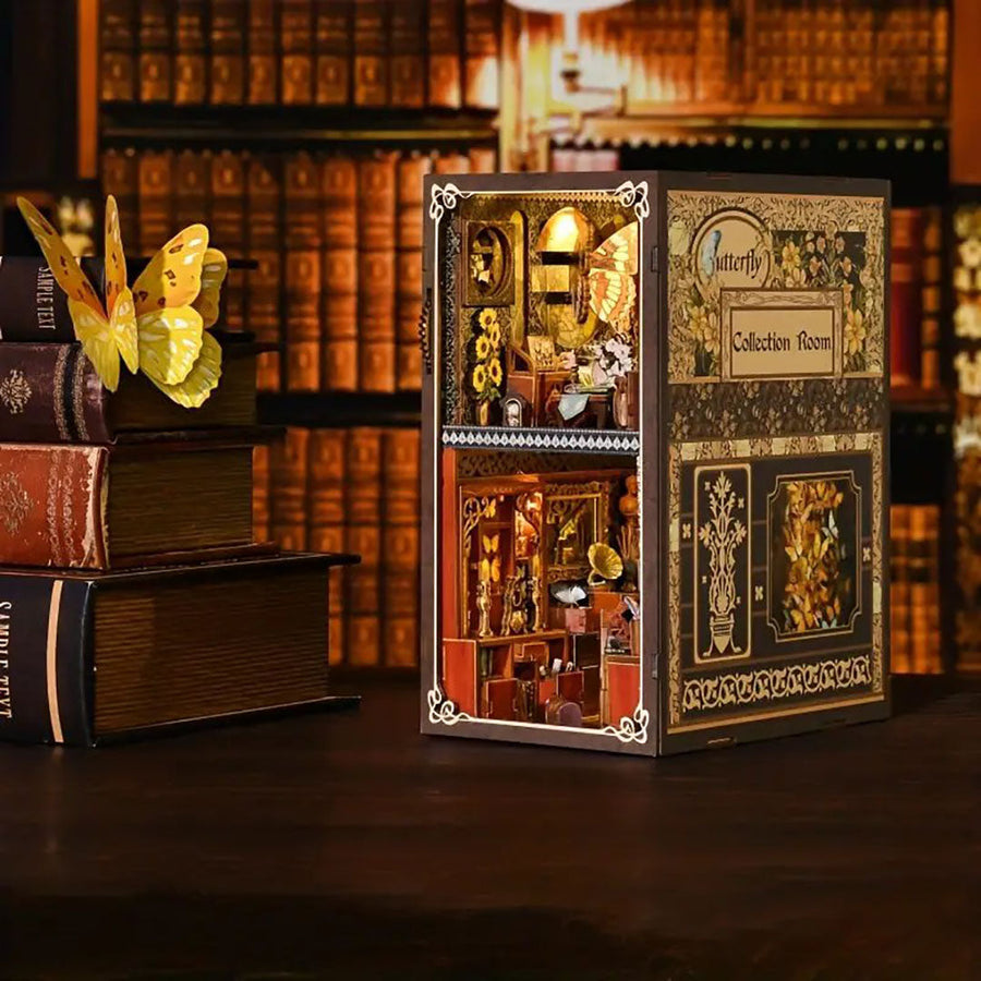 Book Nook – La Salle de Collection des Papillons — vue 5
