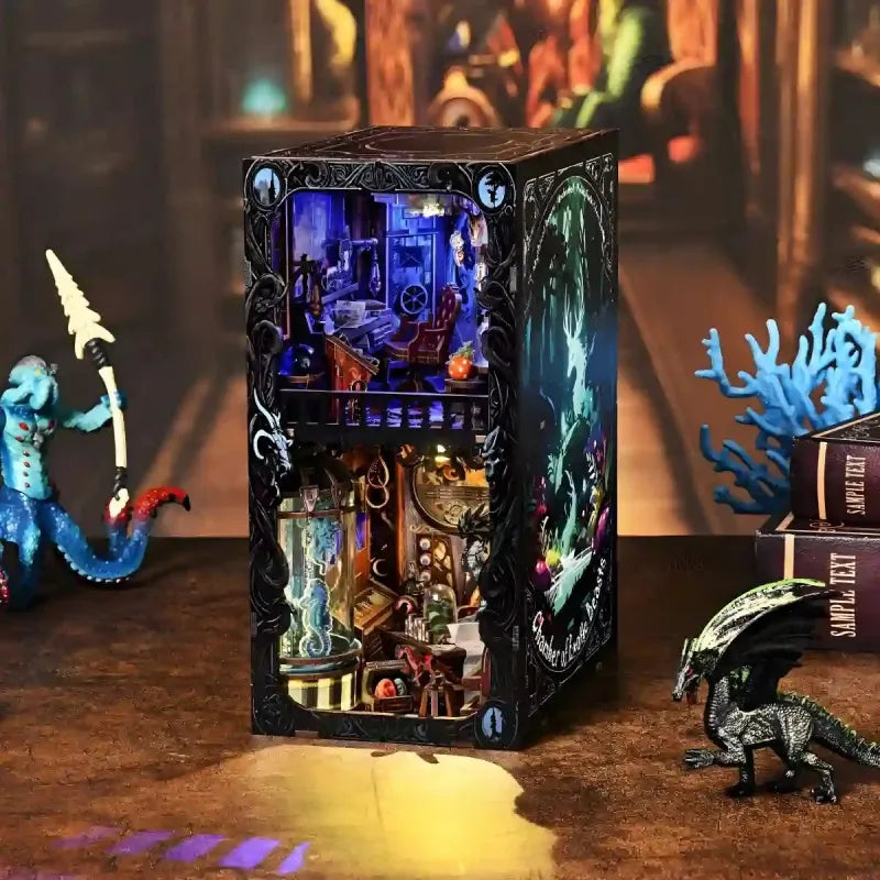 Book Nook – Chambre des Bêtes Exotiques — vue 1