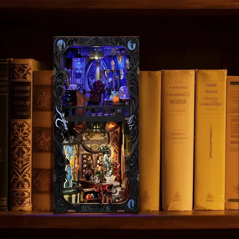 Book Nook – Chambre des Bêtes Exotiques — vue 3