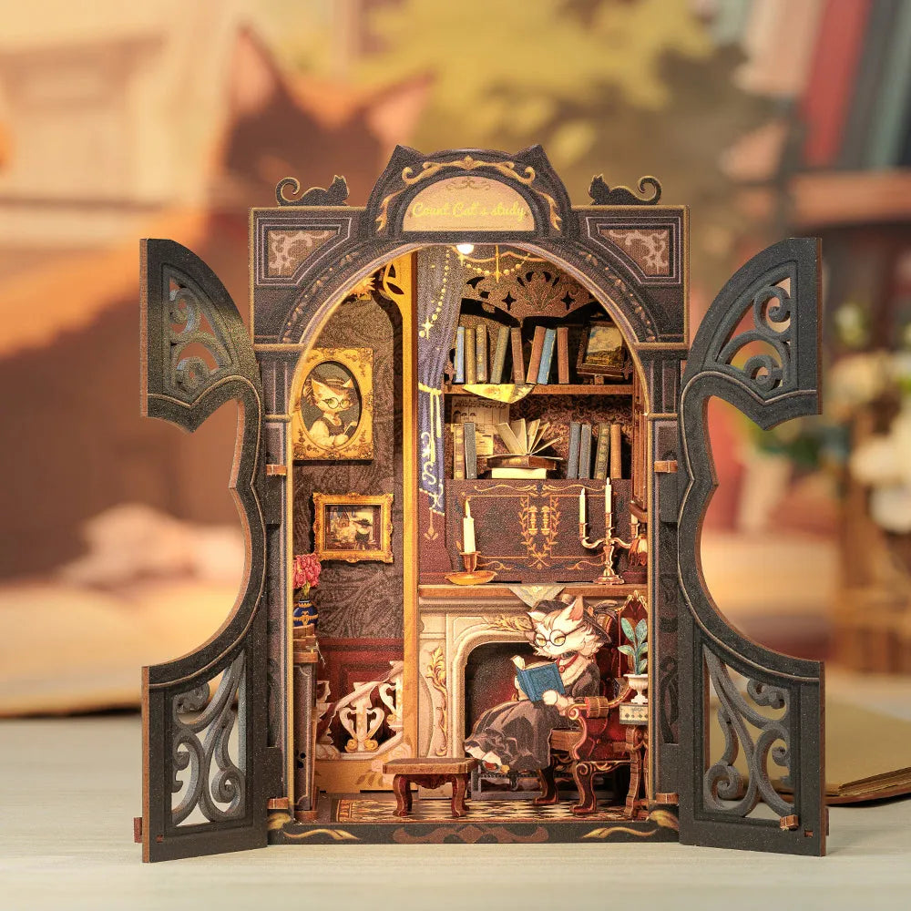 Book Nook – Le Bureau du Comte Chat — vue 1