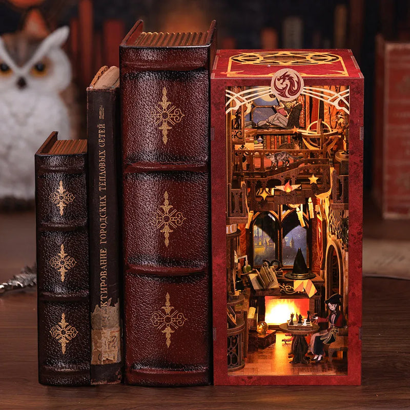 Book Nook – Le Dortoir des Flammes