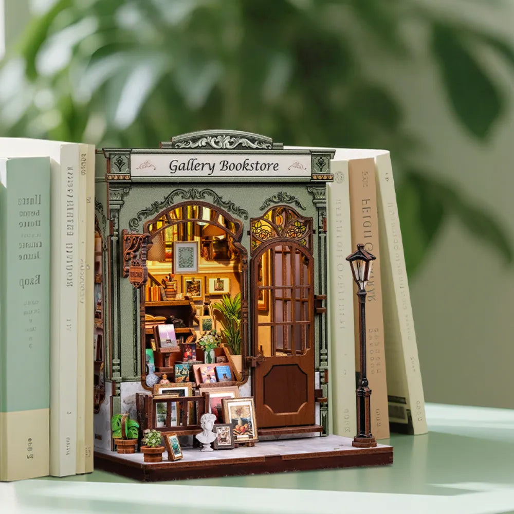 Maison Miniature – La Librairie Galerie — vue 8