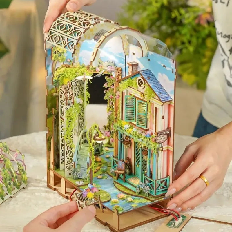 Book Nook – Les Jardins de Giverny — vue 4