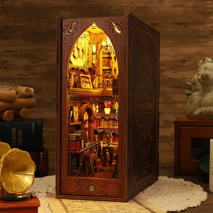 Book Nook – La Bibliothèque des Livres — vue 1