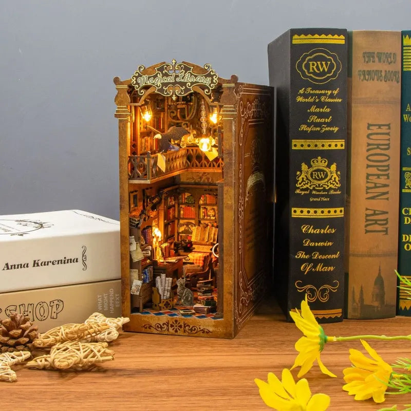 Book Nook – La Bibliothèque Magique — vue 4