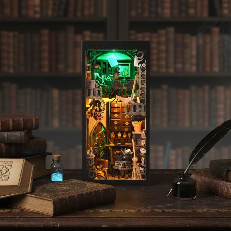 Book Nook – La Maison Magique du Maître — vue 5