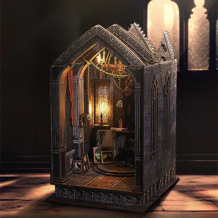 Book Nook – La Prière d'une Nuit Calme — vue 5
