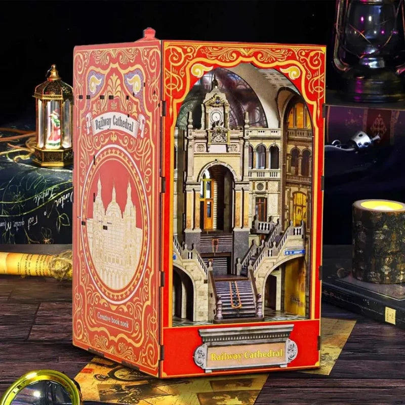 Book Nook – La Cathédrale du Rail — vue 1