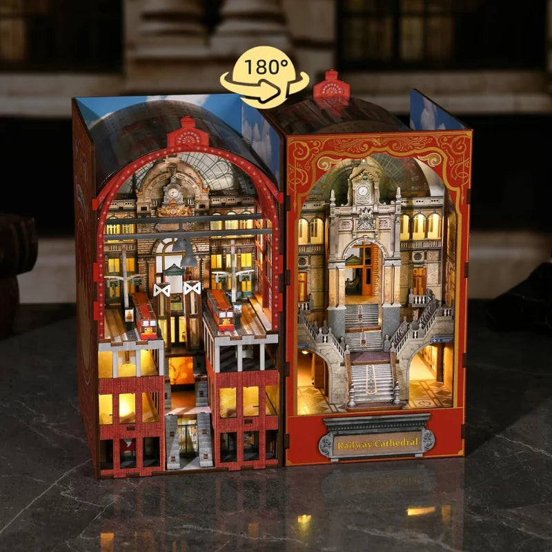 Book Nook – La Cathédrale du Rail — vue 3