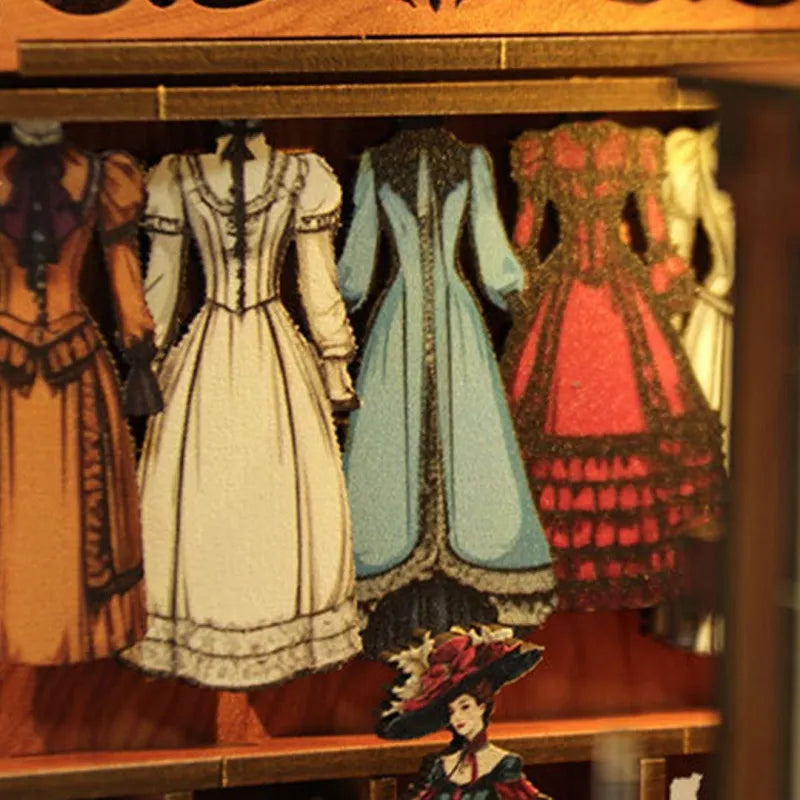 Book Nook – Le Couturier Royal — vue 6