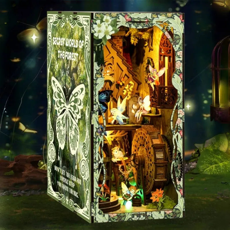 Book Nook – Le Monde Secret de la Forêt — vue 1
