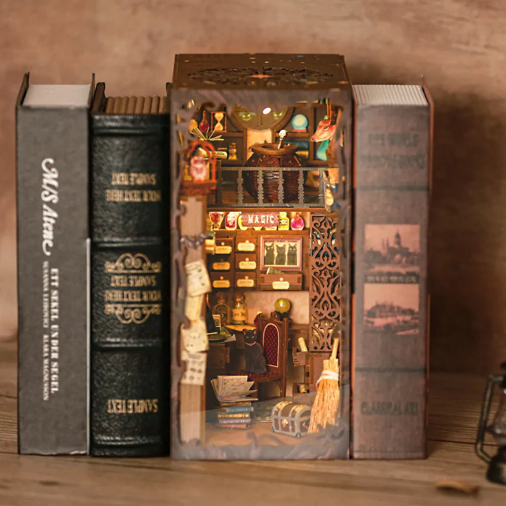 Book Nook – L'Apothicaire Magique — vue 4