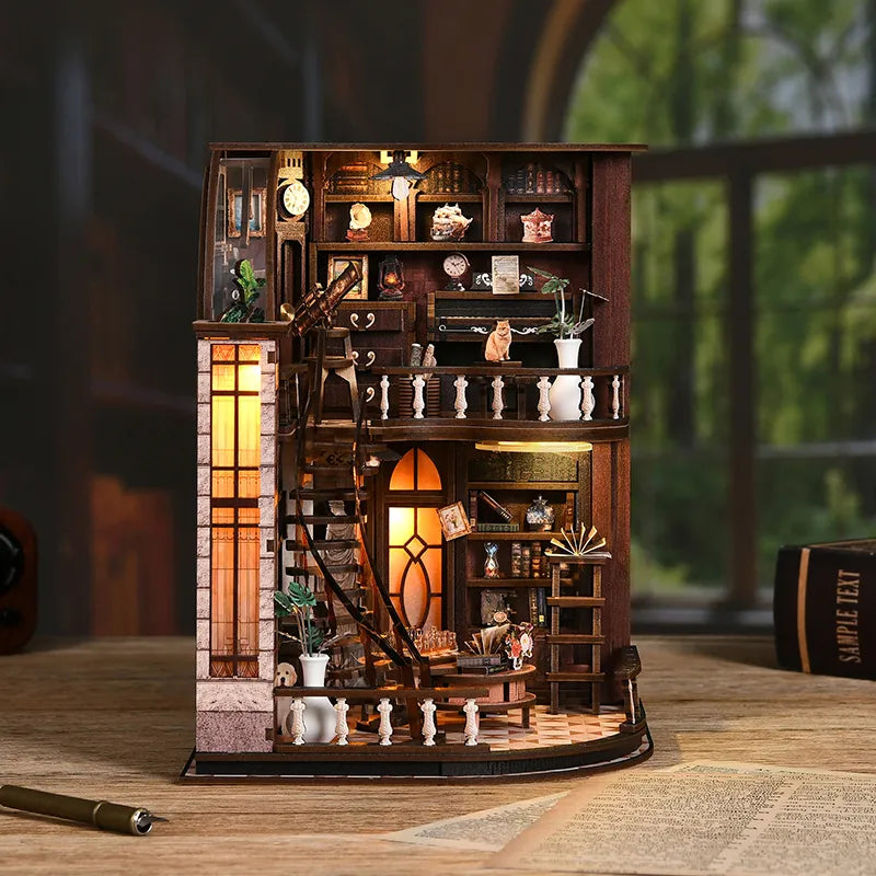 Maison Miniature – La Librairie Bacchus — vue 3