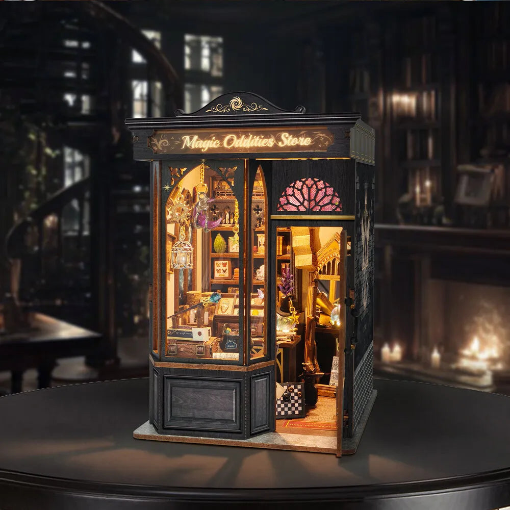 Maison Miniature – La Boutique des Curiosités — vue 8