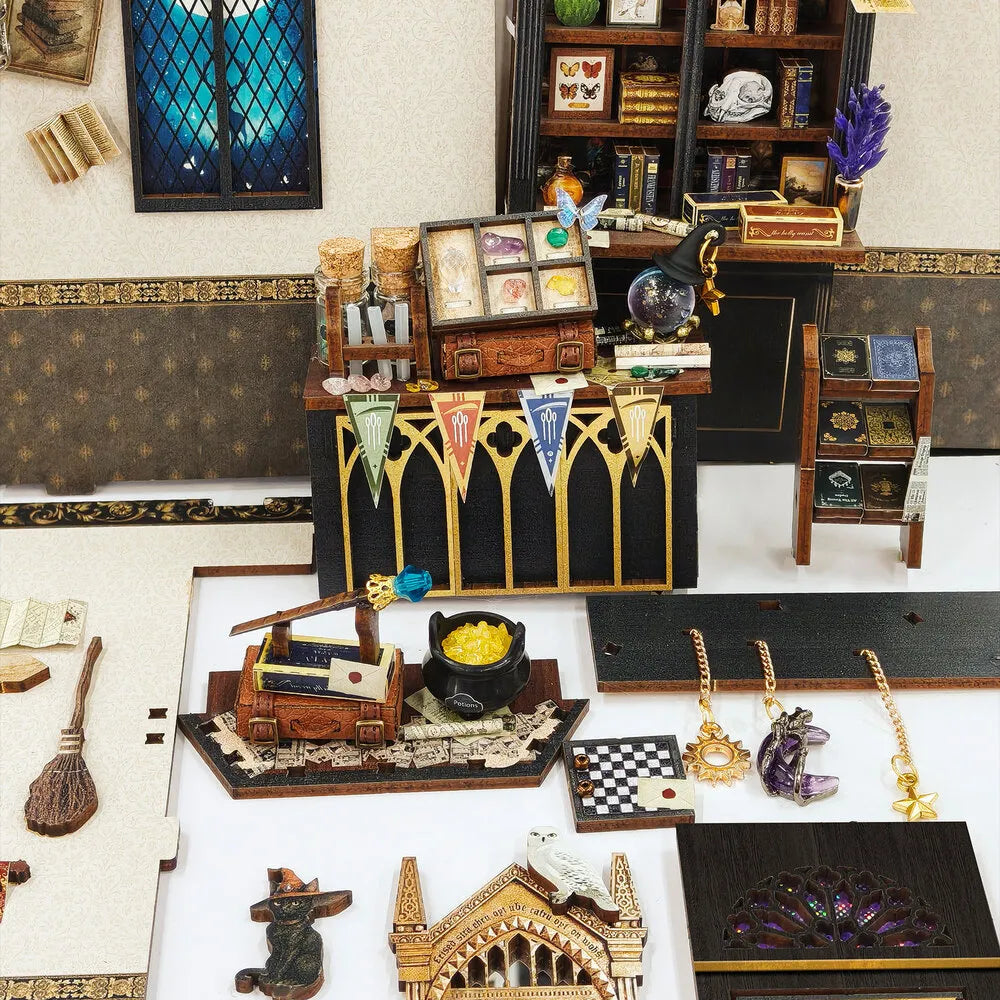 Maison Miniature – La Boutique des Curiosités — vue 4