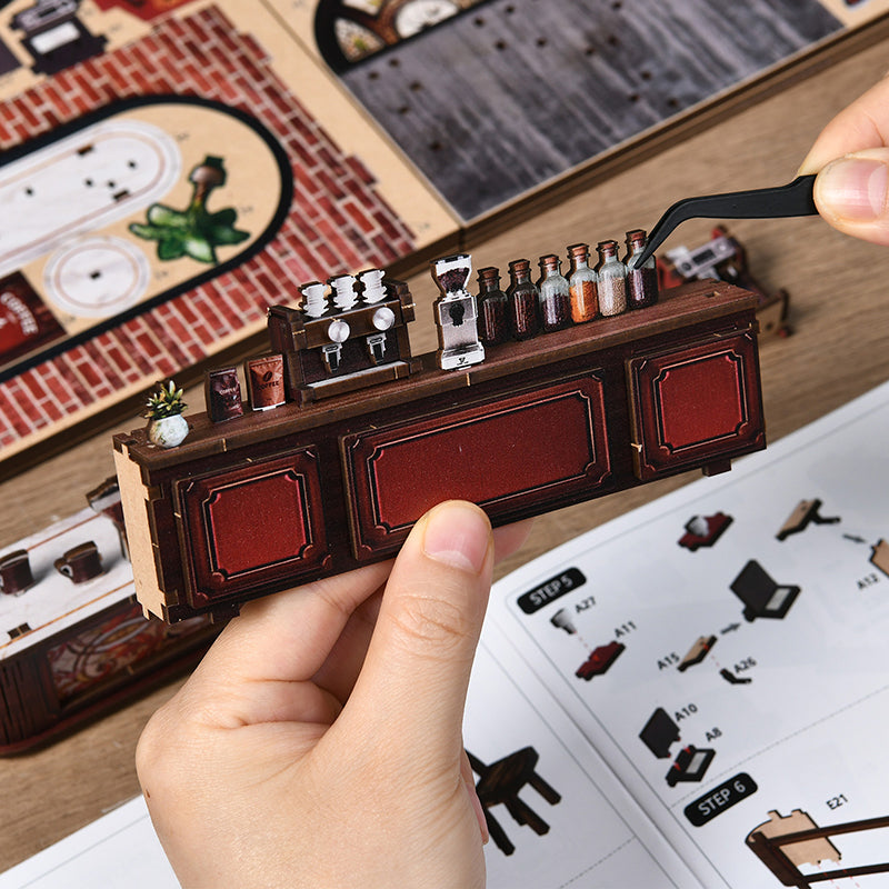 Maison Miniature – Le Café à la Lueur Chaude — vue 10